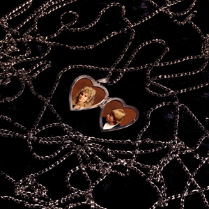 国产女人乱伦视频
